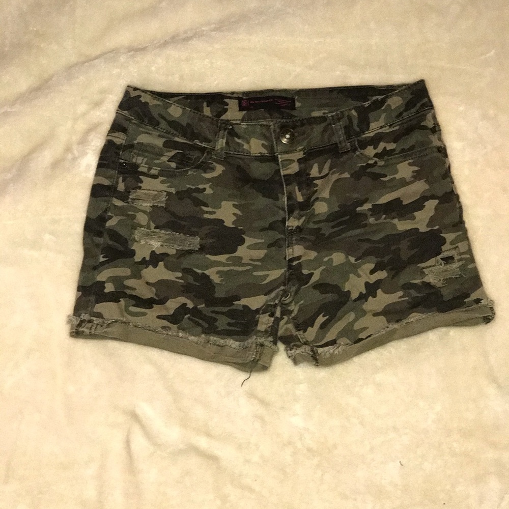 Camouflage shorts